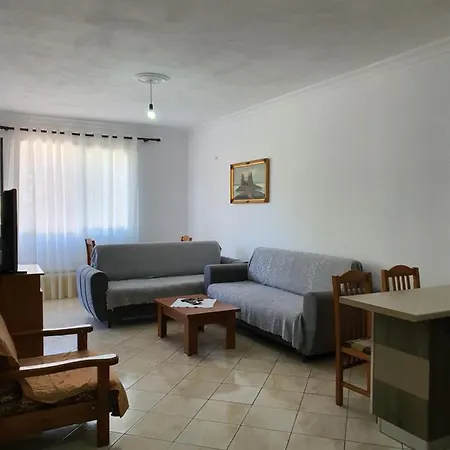 아파트 Apartament 1+1 Me Qera Per Plazhista, Lungomare,vlore *