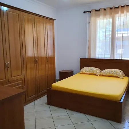 Apartament 1+1 Me Qera Per Plazhista, Lungomare,vlore 아파트